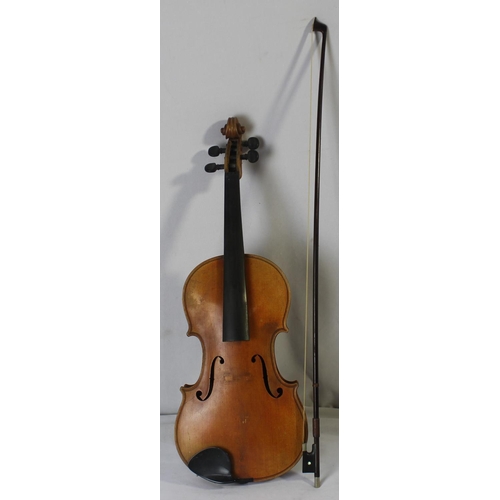 57 - ANTONIUS STRADIVARIUS CREMONENSIS FACIEBAT ANNO 1714 VIOLIN WITH BOW IN HARD CASE - IN NEED OF REPAI... 