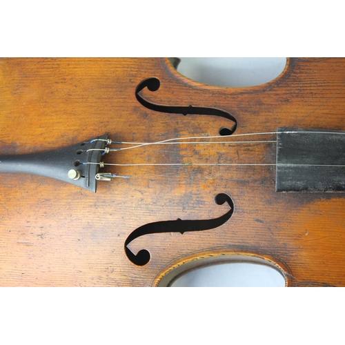 59 - VIOLIN & BOW IN HARD CASE - IN NEED OF REPAIR (58.5cm TOTAL LENGTH, BODY 14