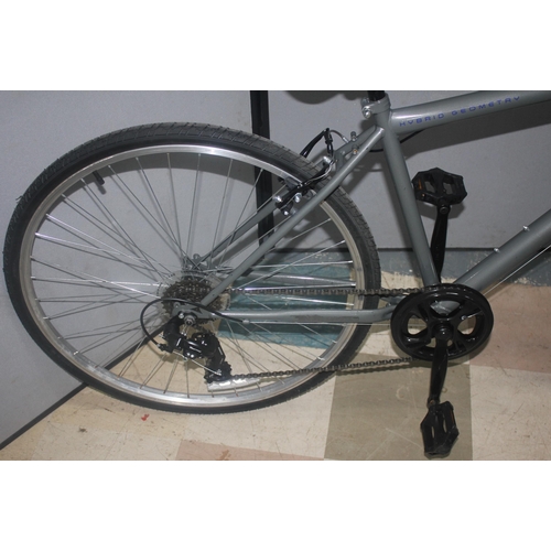 6 - HYBRID GEOMETRY 6 SPEED BIKE 18