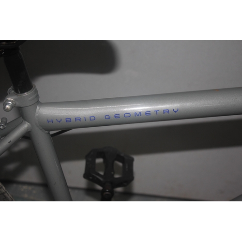 6 - HYBRID GEOMETRY 6 SPEED BIKE 18