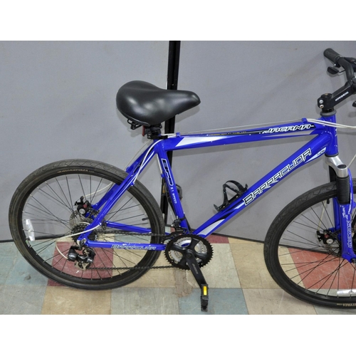 10 - BARRACUDA JACANA 21 SPEED MOUNTAIN BIKE