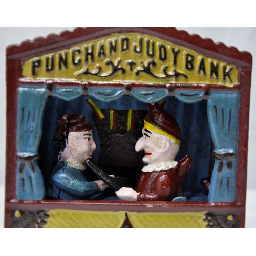 16 - PUNCH AND JUDY MONEY BANK