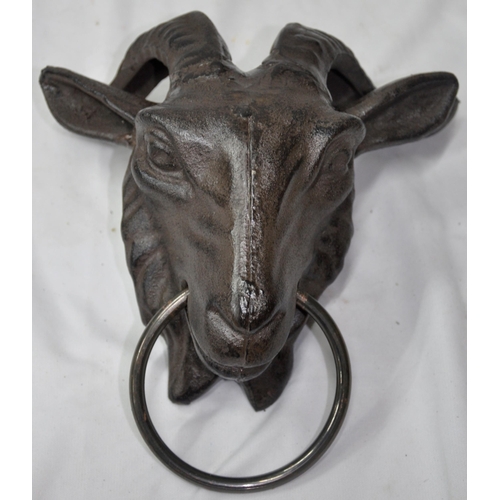 19 - GOAT HEAD WITH RING