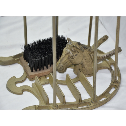 199 - HORSE HEAD BOOT HOLDER