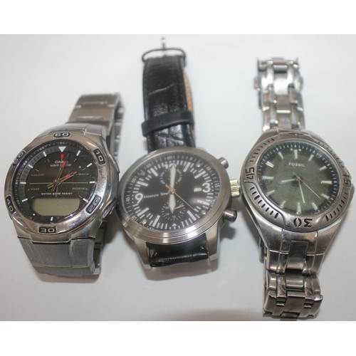 330 - 5 GENTS WATCHES: CASIO, FOSSIL, ADIDAS TRIPLE DIAL, SOKI & MOSCOW TIME (NONE TESTED)