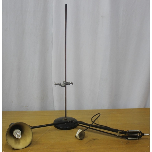 66 - 1 GREEN AND 1 BLACK TALL ANGLE POISE LAMPS - BLACK LAMP DOES NOT FIT ON BASEBOTH WORKING