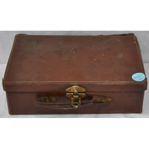 237 - WITHDRAWN - MISCELLANEOUS ITEMS: LEATHER CASE, COMPASS IN LEATHER CASE, BRASS KEY, DEVILBISS 15 ATOM... 