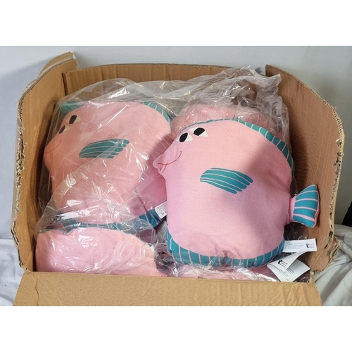 7 - BOX OF CUDDLE CUSHIONS AND BOX MAKEUP