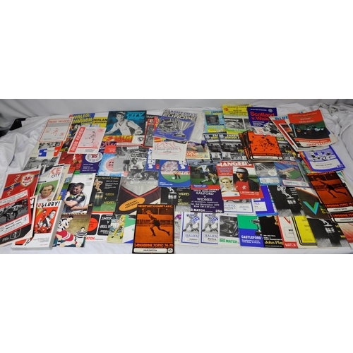 8 - QUANTITY OF FOOTBALL PROGRAMMES