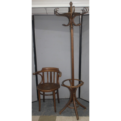 21 - BENTWOOD CHAIR AND BENTWOOD HAT AND COAT STAND