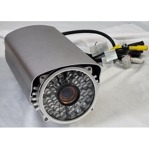 35 - EXTERNAL PROFESSIONAL CCTV CAMERA