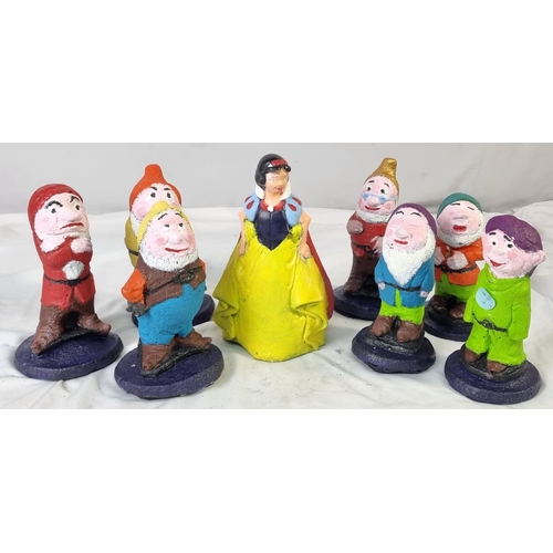 104 - SNOW WHITE AND THE SEVEN DWARFS GARDEN ORNAMENTS. DWARFS 8