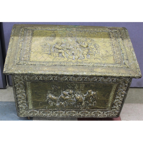 86 - BRASS STORAGE CHEST AND BRASS SLIPPER BOX