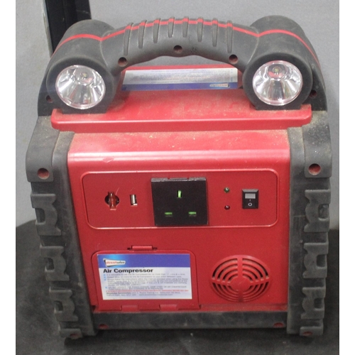 270 - STREETWISE 5 IN 1 PORTABLE POWER STATION WITH EMERGENCY JUMPSTART AND 3 PAIRS OF JUMPLEADS