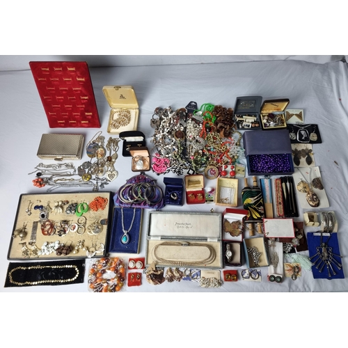 317 - MISCELLANEOUS COSTUME JEWELLERY