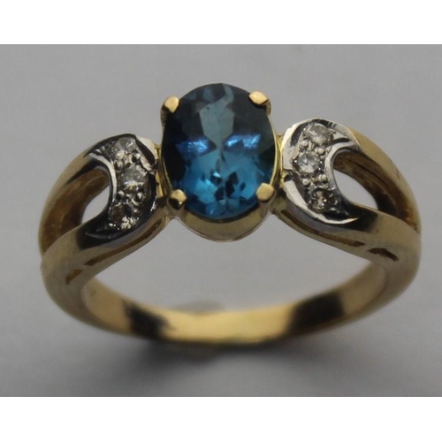 405 - GOLD COLOUR RING WITH AQUA STONE WITH DIAMONDS TO SHOULDER NO HALLMARK STAMPED  (SIZE O) 18ct 5g