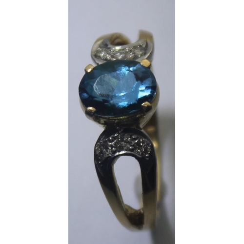 405 - GOLD COLOUR RING WITH AQUA STONE WITH DIAMONDS TO SHOULDER NO HALLMARK STAMPED  (SIZE O) 18ct 5g