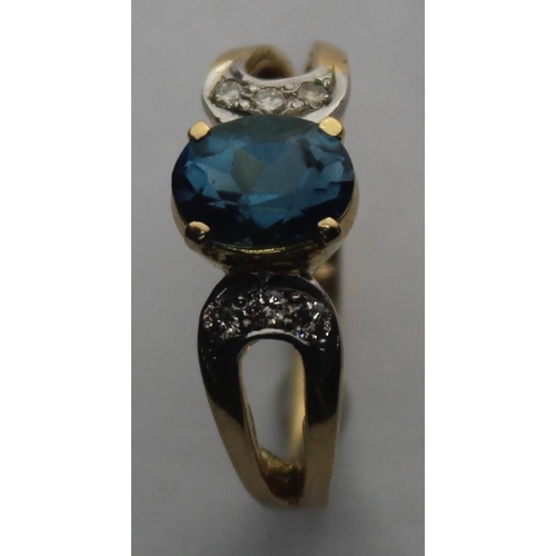 405 - GOLD COLOUR RING WITH AQUA STONE WITH DIAMONDS TO SHOULDER NO HALLMARK STAMPED  (SIZE O) 18ct 5g