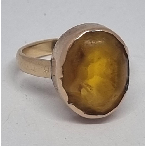 408 - GOLD COLOURED RING (NO MARKINGS, TOP DAMAGED) (SIZE M) (3.6g)