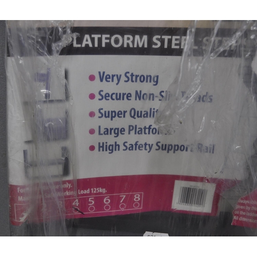 42 - NEW PLATFORM STEEL STEPS