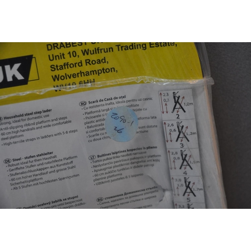 42 - NEW PLATFORM STEEL STEPS