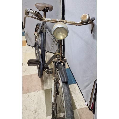 9 - VINTAGE RALEIGH BIKE