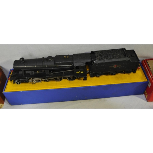 63 - BOX OF MODEL RAILWAY LOCOMOTIVES, TENDERS AND PARTS INCLUDING TRI-ANG, HORNBY AND RIVAROSSI