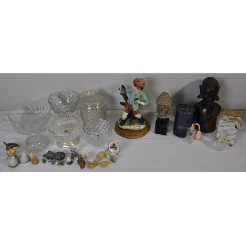 95 - VARIOUS GLASSWARE, MINIATURE PORCELAIN ANIMAL ORNAMENTS, CRYSTAL PERFUME BOTTLE, AFRICAN ORNAMENTS, ... 