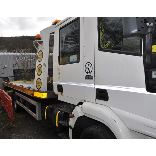 123 - IVECO EUROCARGO RECOVERY TRUCK REGISTRATION - KE56 FDO5880CC, DIESEL, WHITE,  GROSS VEHICLE WEIGHT 1... 