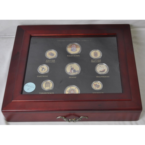 239 - COIN CASE CONTAINING A SET OF 9 PREDECIMAL COINS OF ELIZABETH II AND A SET OF 8 DECIMAL COINS OF ELI... 