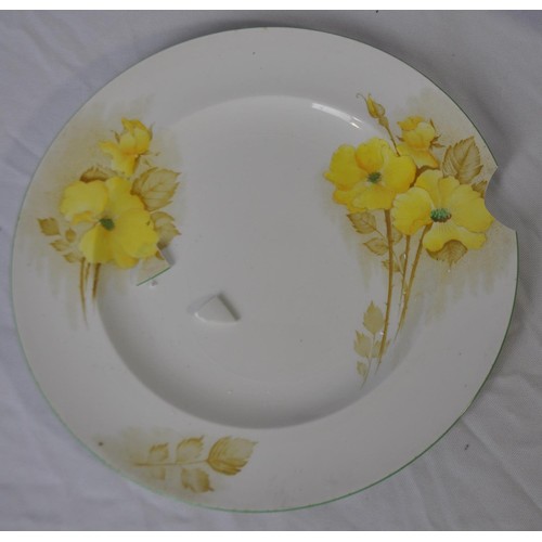 77 - SHELLEY PRIMROSE PART DINNER SET