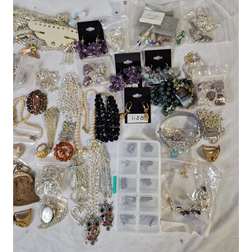 140 - CRATE OF COSTUME JEWELLERY - BROOCHES, EARRINGS, 'OWL' NECKLACES AND 'TREE' NECKLACES