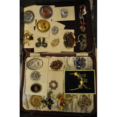 83 - BOX AND CRATE COSTUME JEWELLERY - BROOCHES, BRACELETS, EARRINGS