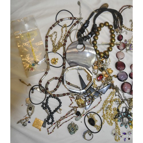 87 - COSTUME JEWELLERY