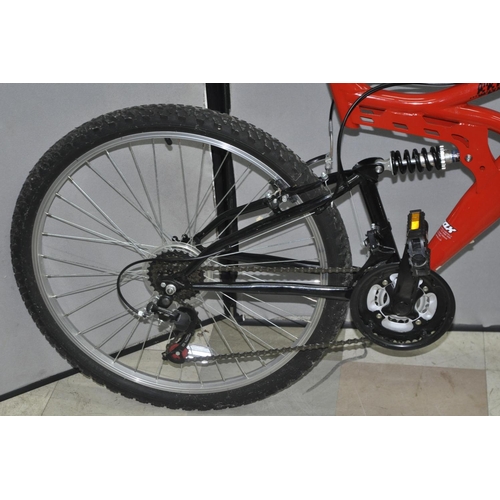 43 - 2 FULL SUSPENSION MOUNTAIN BIKES - DUNLOP DISC 24 18 SPEED 17 INCH AND TRAX TFS 1 18 SPEED 19