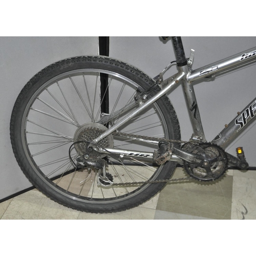 44 - SPECIALISED HARD ROCK 24 SPEED MOUNTAIN BIKE WITH FRONT SHOCKS 15INCH FROM CENTRE OF PEDAL COG TO TO... 