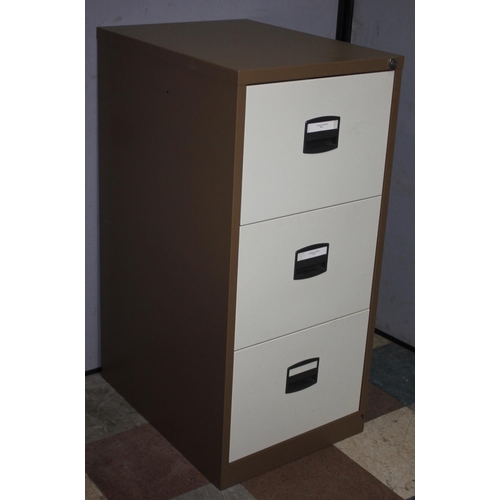193 - 3-DRAWER BROWN AND CREAM FILING CABINET WITH KEY