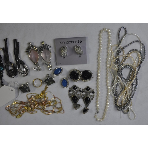 225 - JEWLLERY INCLUDING 2 CULTURED WATER PEARL NECKLACES AND CLIP ON EARRINGS
