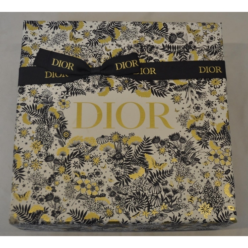 251 - 2 GIFT SETS - 1 DIOR 'MISS DIOR' GIFT SET AND VIKTOR AND ROLF 'BONBON' GIFT SET