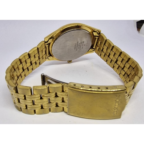 267 - 5 GENTS WATCHES - 2 SEIKO, DUNLOP, CITRON AND PENN (GLASS CRACKED)
