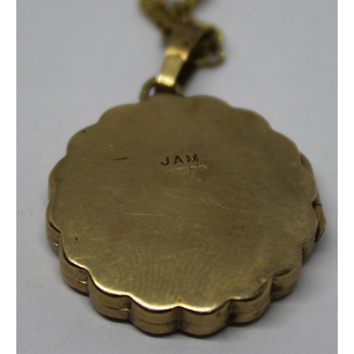 300 - 9ct GOLD LOCKET AND CHAIN 7.9g