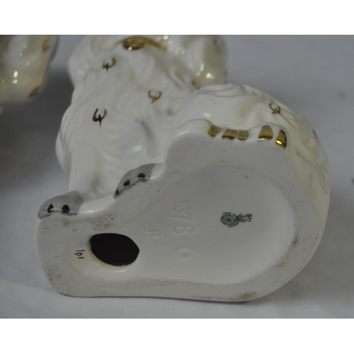 317 - TRAY OF MISCELLANEOUS - OIL LAMP, PAIR OF ROYAL DOULTON STAFFORSHIRE DOGS, STAFFORDSHIRE VASE, ETC