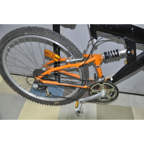 28 - 21 SPEED DUAL SUSPENSION MOUNTAIN BIKE 21