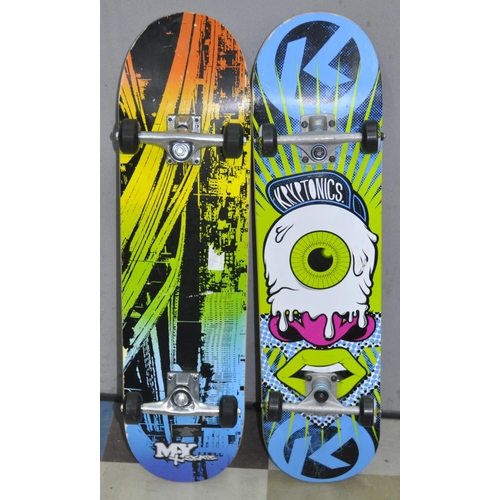 31 - 2 SKATEBOARDS