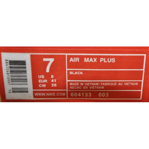 50 - NIKE AIR MAX PLUS - BLACK SIZE 7 UK
