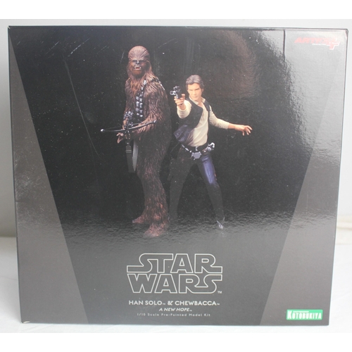 61 - ARTFX PLUS STARWARS HAN SOLO AND CHEWBACCA A NEW HOPE 1/10 SCALE PRE-PAINTED MODELS KIT