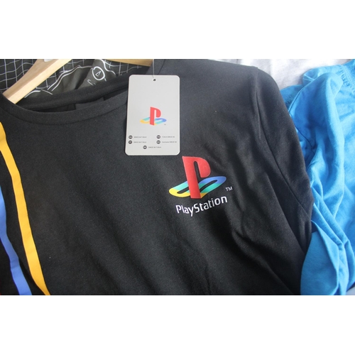 148 - QUANTITY OF GAMING T-SHIRTS INCLUDING PLAYSTATION