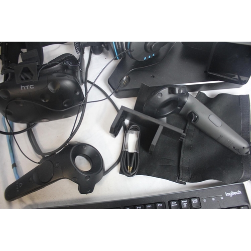 160 - HTC VIVE VIRTUAL REALITY HEADSET, PAIR OF HTC SPEAKERS (MODEL 2PR8100) AND ACCESSORIES