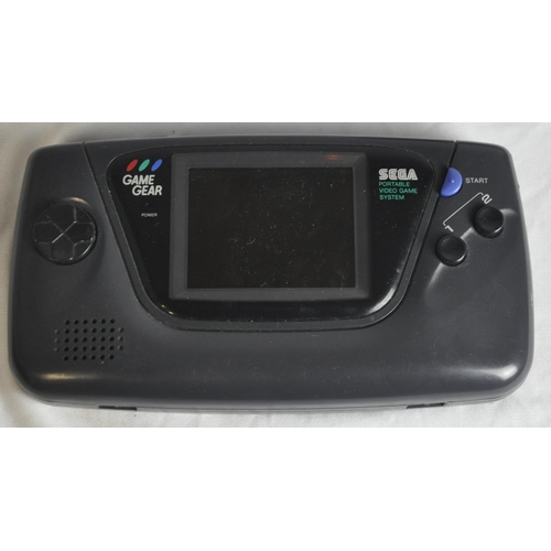 211 - SEGA GAMEGEAR PORTABLE VIDEOGAME SYSTEM WITH CASE AND ENTEX SPACE INVADER