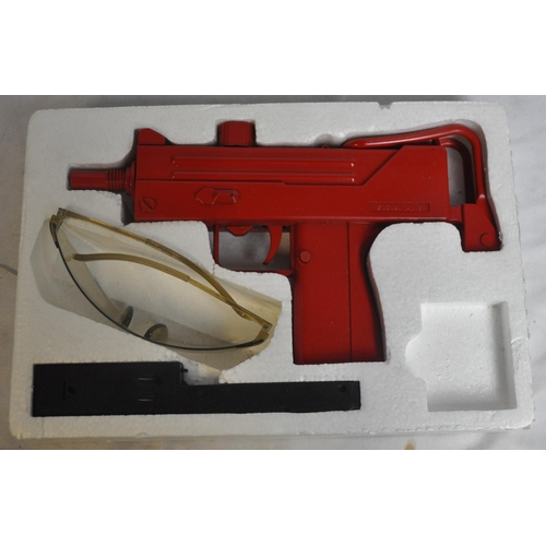 326 - PYTHON 6mm BB GUN, RED P.BERETTA REPLICA GUN, G.3 REPLICA GUN & CYMA M11 P.815 AIR SPORT PLASTIC... 